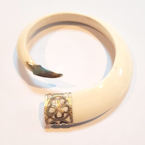 TUSK BRACELET HIBBISCUS 9K GOLD (375) TB9K160119