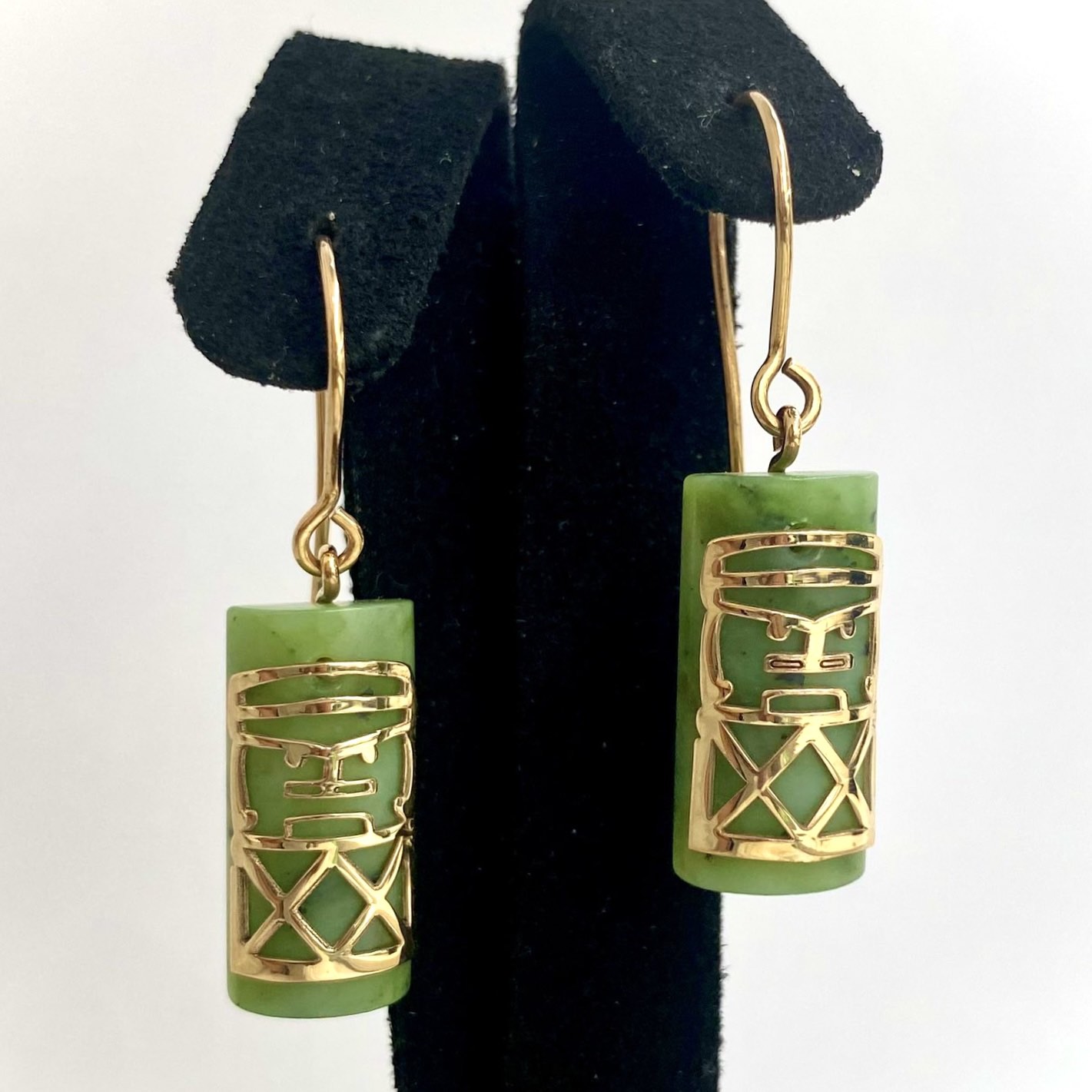 Tabou on Jade Gold Earring - 9KY (375)