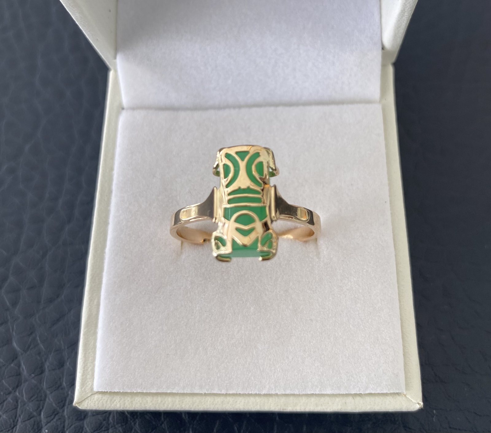 MINI TIKI SET ON CHRYSOPRASE STONE RING 9K GOLD (375) R9K803CHRYS